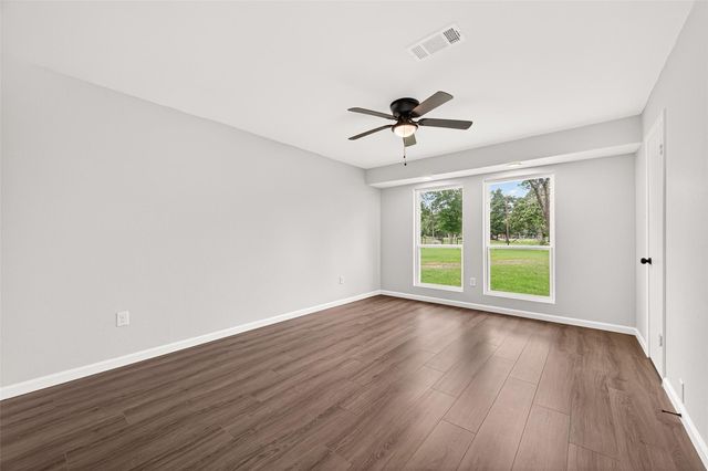 25643 Cathy Drive, Hockley, TX 77447