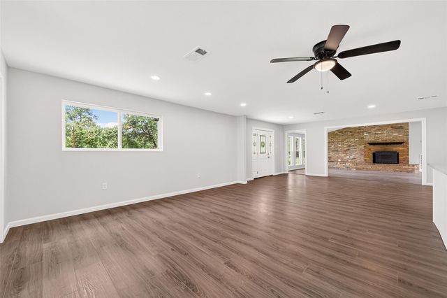25643 Cathy Drive, Hockley, TX 77447