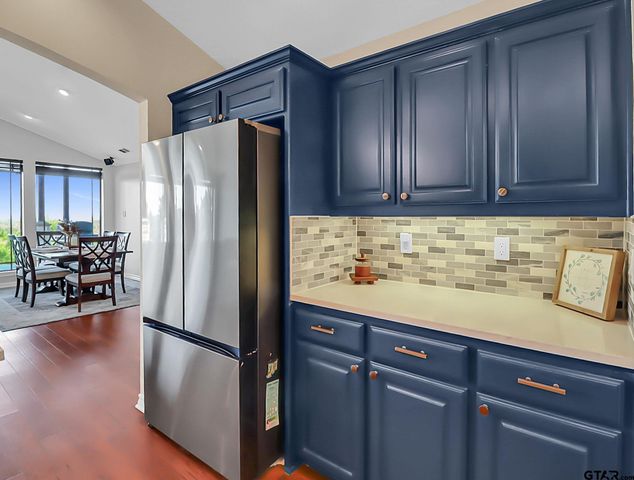 307 Roesch Rd, Hallsville, TX 75650