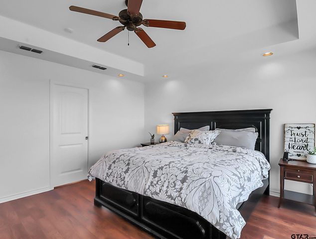 307 Roesch Rd, Hallsville, TX 75650