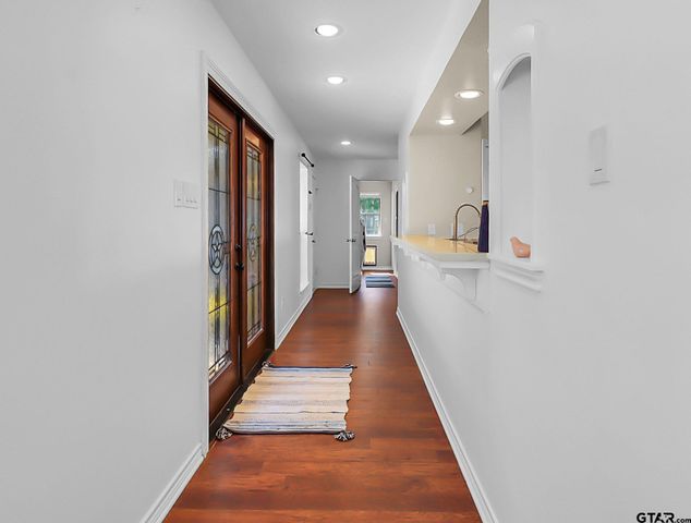 307 Roesch Rd, Hallsville, TX 75650