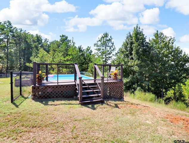 307 Roesch Rd, Hallsville, TX 75650