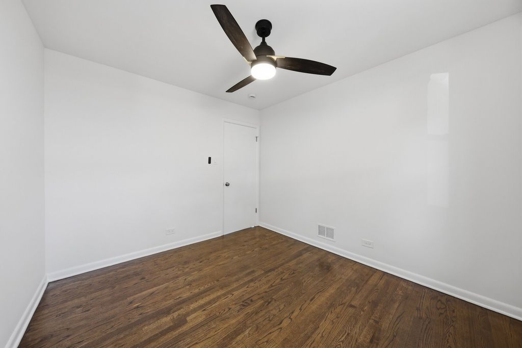 654 W 111th Street, Chicago, IL 60628 — photo 2