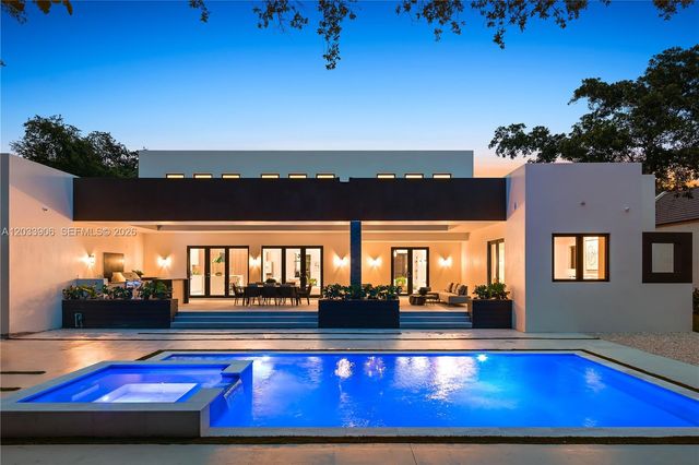 6200 SW 83 Av, Miami, FL 33143