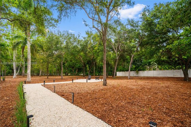6200 SW 83 Av, Miami, FL 33143