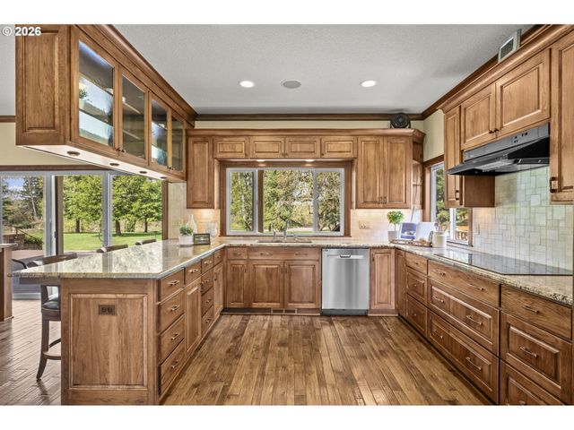 8121 S VALE GARDEN Rd, Canby, OR 97013