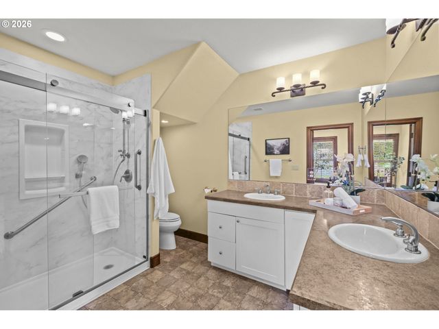 8121 S VALE GARDEN Rd, Canby, OR 97013