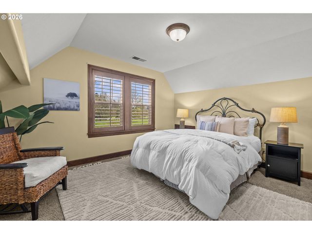 8121 S VALE GARDEN Rd, Canby, OR 97013