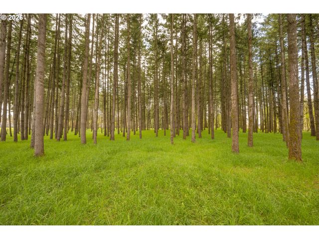 8121 S VALE GARDEN Rd, Canby, OR 97013