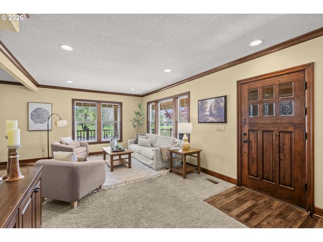 8121 S VALE GARDEN Rd, Canby, OR 97013