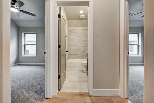 3325 Slate River Drive, Yukon, OK 73099