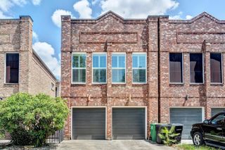 511 W 22nd Street, Houston, TX 77008