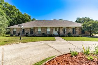 2312 Valley Place, Navarre, FL 32566