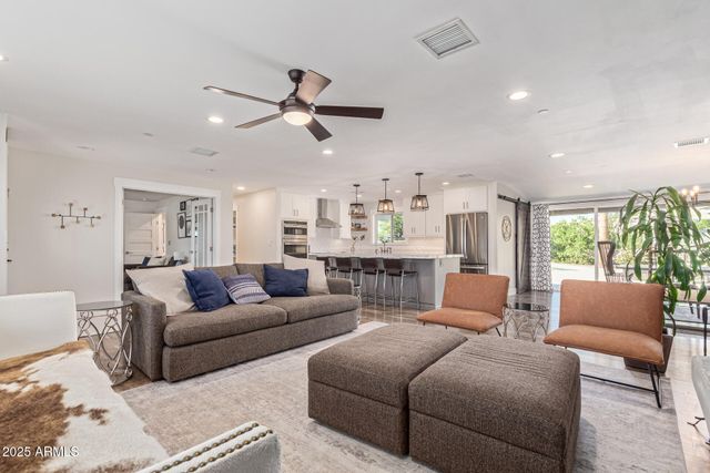 6616 E CACTUS Road, Scottsdale, AZ 85254