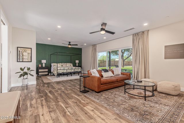 6616 E CACTUS Road, Scottsdale, AZ 85254