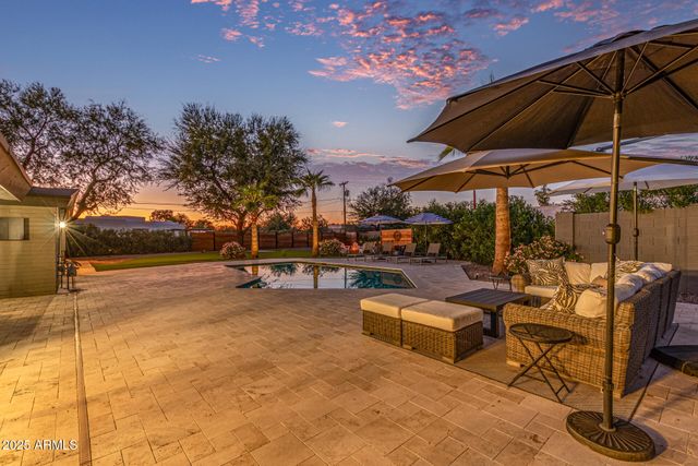 6616 E CACTUS Road, Scottsdale, AZ 85254