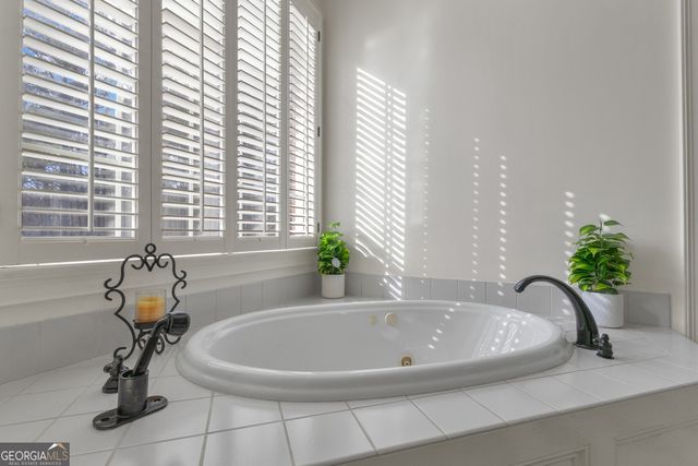 115 Winding Way, Fayetteville, GA 30214