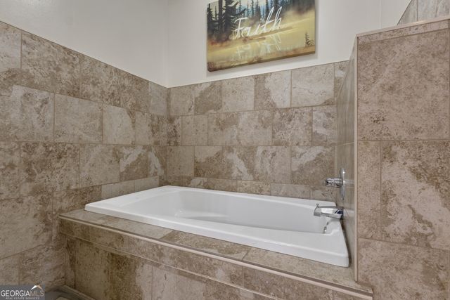 115 Winding Way, Fayetteville, GA 30214