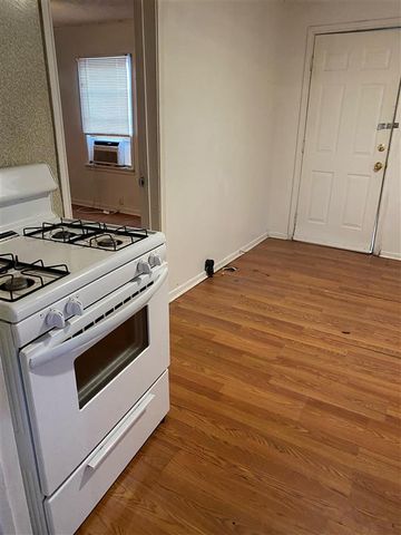 511 E Lincoln Street, Sulphur, LA 70663