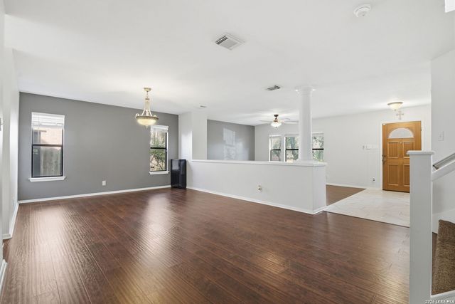 17319 Sapphire Rim, San Antonio, TX 78232