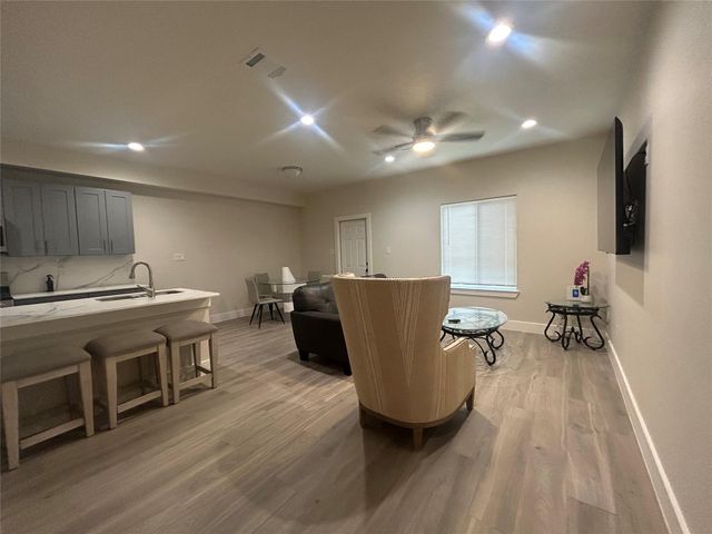 5712 Harbrook Drive, Houston, TX 77087