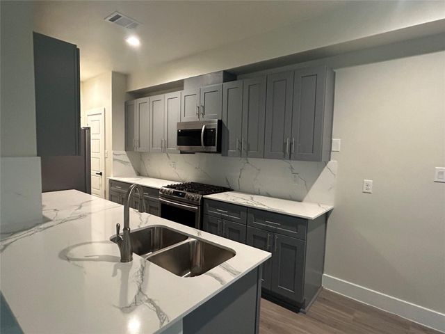 5712 Harbrook Drive, Houston, TX 77087