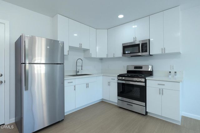 3630 S F Street 2, Oxnard, CA 93033