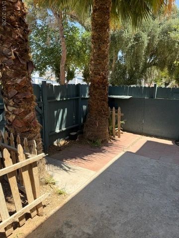4264 White Sands, Las Vegas, NV 89121