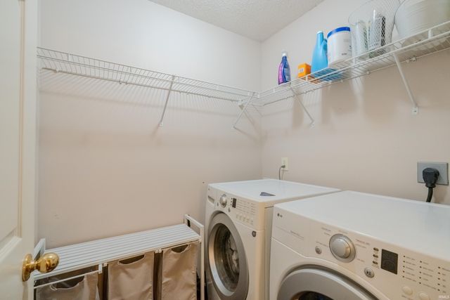 1821 Grafton Place, Fort Wayne, IN 46808