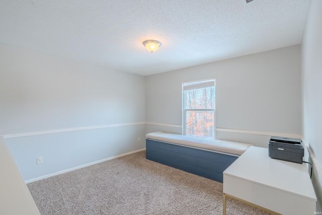 1821 Grafton Place, Fort Wayne, IN 46808