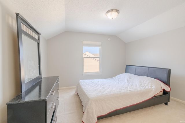 1821 Grafton Place, Fort Wayne, IN 46808