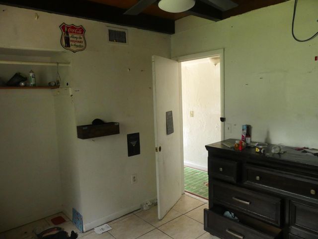 6633 Riggers Road, Lake Worth, FL 33462