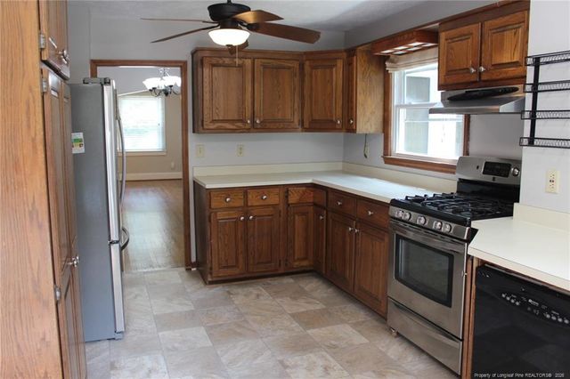 236 Pinecrest Drive, Fayetteville, NC 28305