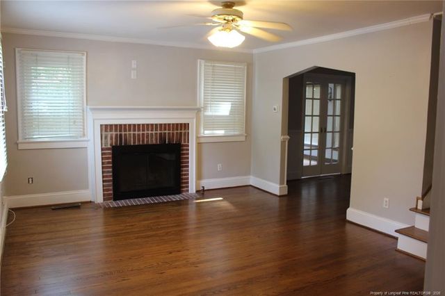 236 Pinecrest Drive, Fayetteville, NC 28305
