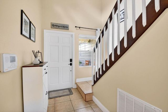 5812 Thisledown Court, West Palm Beach, FL 33415