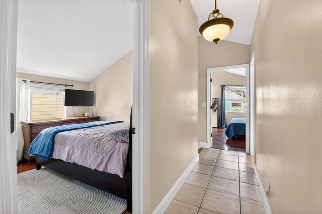 5812 Thisledown Court, West Palm Beach, FL 33415