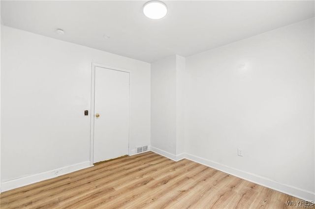 8 Wagner Avenue, Cheektowaga, NY 14206