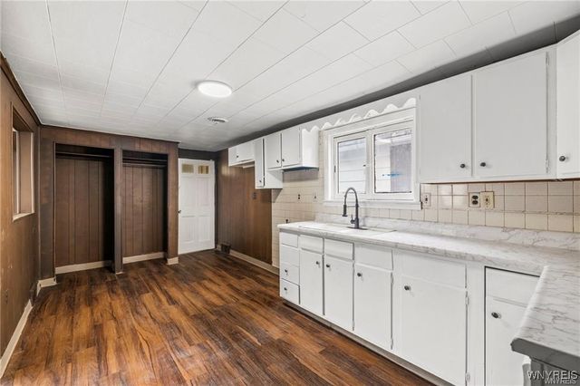 8 Wagner Avenue, Cheektowaga, NY 14206