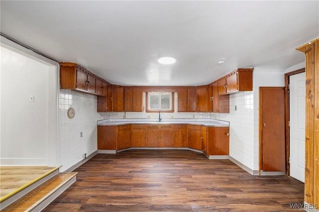 8 Wagner Avenue, Cheektowaga, NY 14206