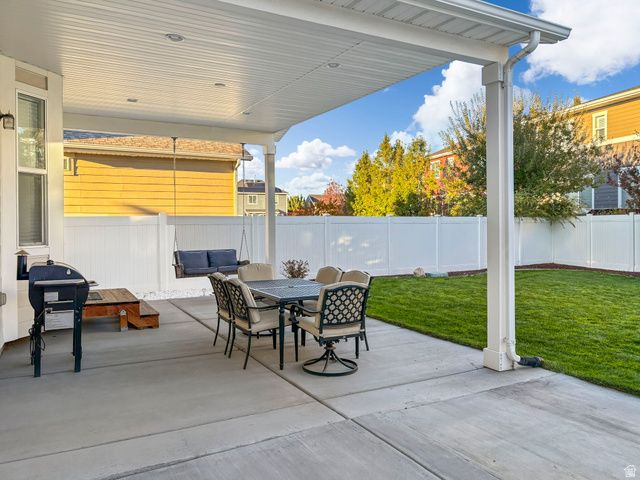 6891 S SUZANNE DR, Midvale, UT 84047