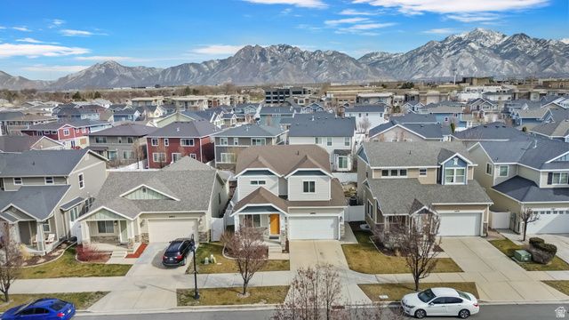 6891 S SUZANNE DR, Midvale, UT 84047