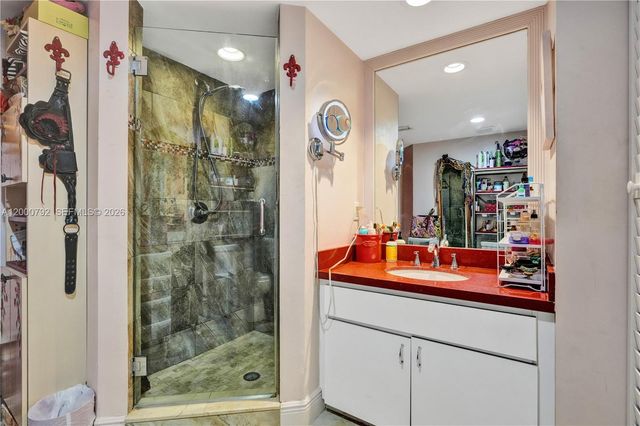 16485 Collins Ave 832, Sunny Isles Beach, FL 33160