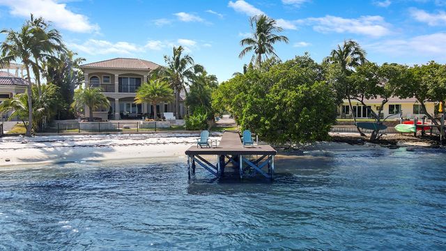 631 Lakeside Harbor, Boynton Beach, FL 33435