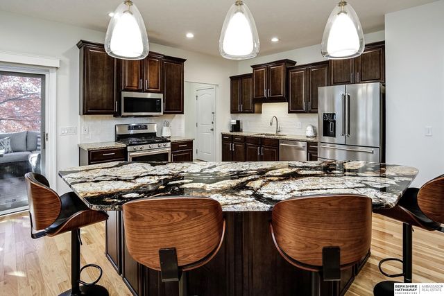 15764 Hartman Avenue, Omaha, NE 68116