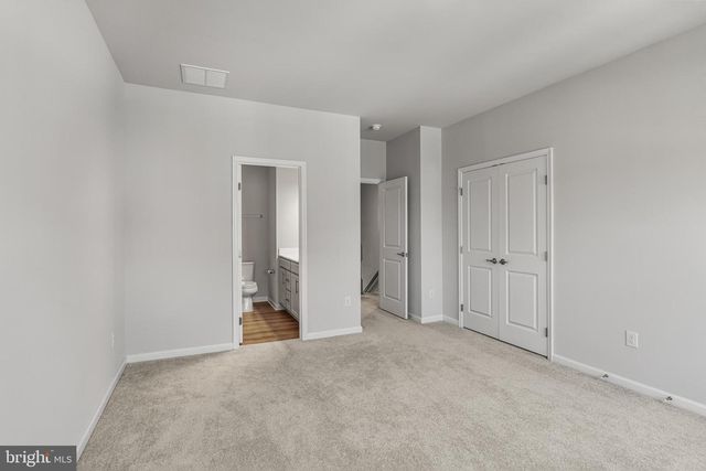 24 SIDNEY LN, Stratford, NJ 08084