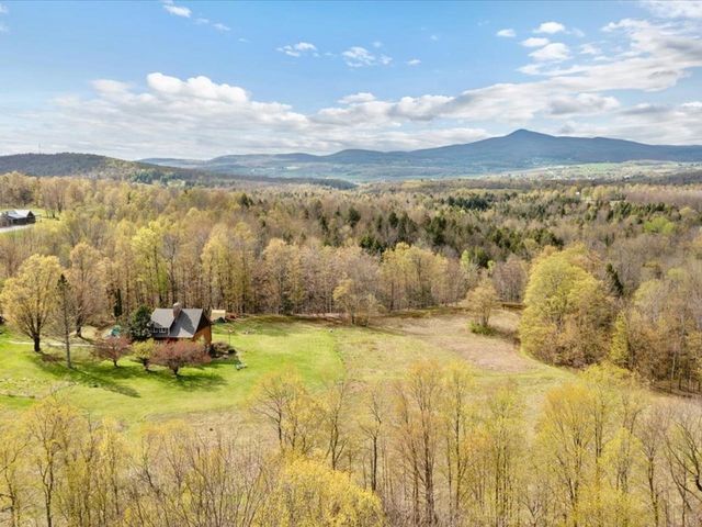508 Wightman Hill Road, Richford, VT 05476
