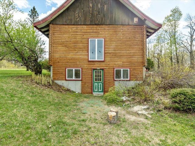 508 Wightman Hill Road, Richford, VT 05476