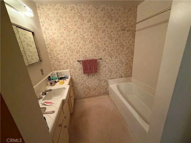 919 N Minter Street B, Santa Ana, CA 92701