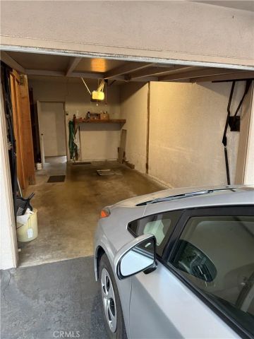 919 N Minter Street B, Santa Ana, CA 92701