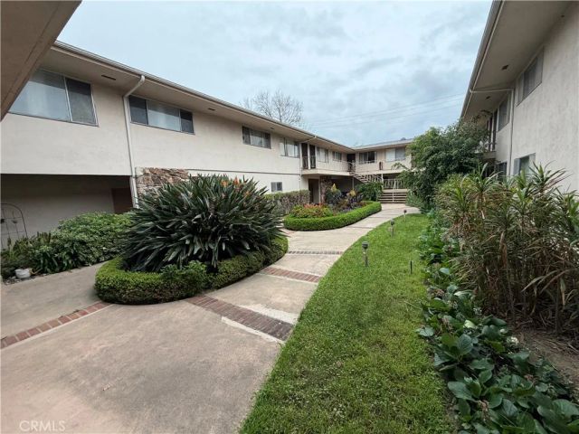 919 N Minter Street B, Santa Ana, CA 92701